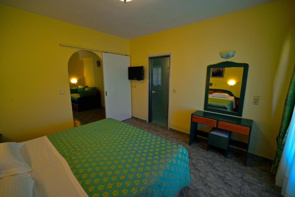 Hotel Odeon Vasilikí Habitación foto